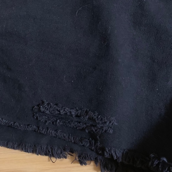 Like New Free People Black Shark Bite Shorts SZ 30 - Picture 5 of 8